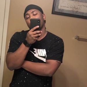 Meet your Posher, Malik